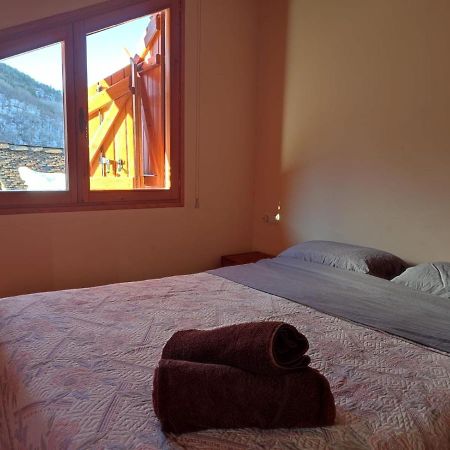 Villa Casa Pirineu Esterri de Cardos Exterior foto