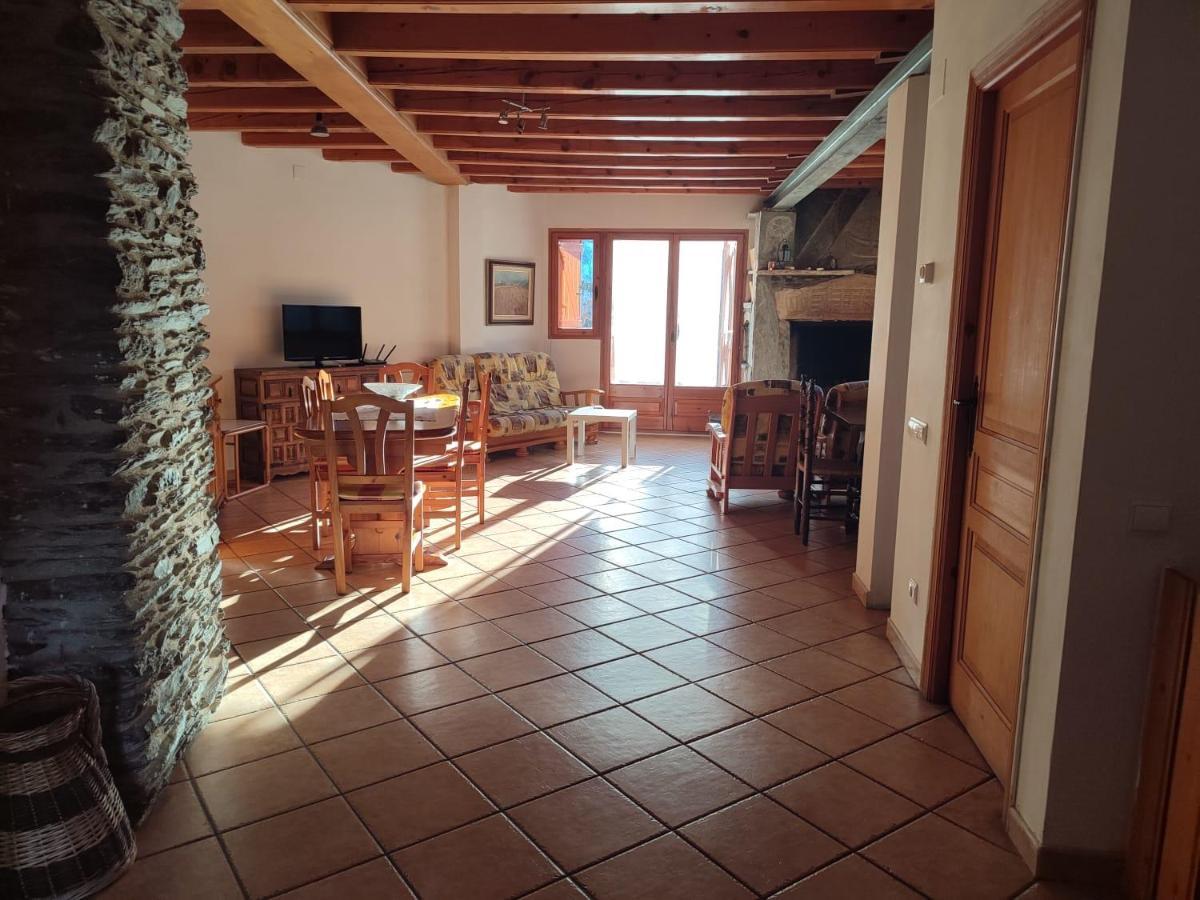Villa Casa Pirineu Esterri de Cardos Exterior foto