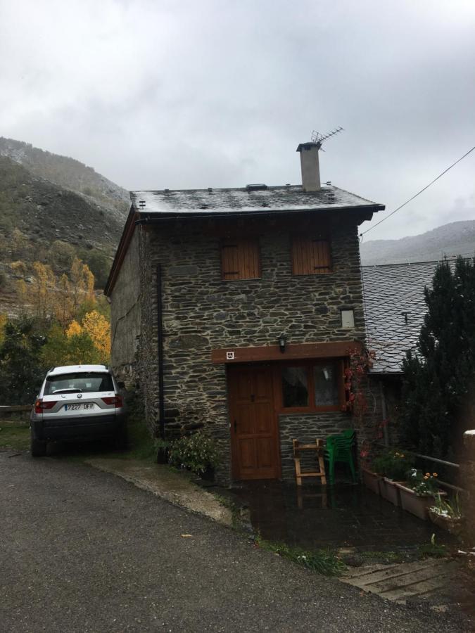 Villa Casa Pirineu Esterri de Cardos Exterior foto