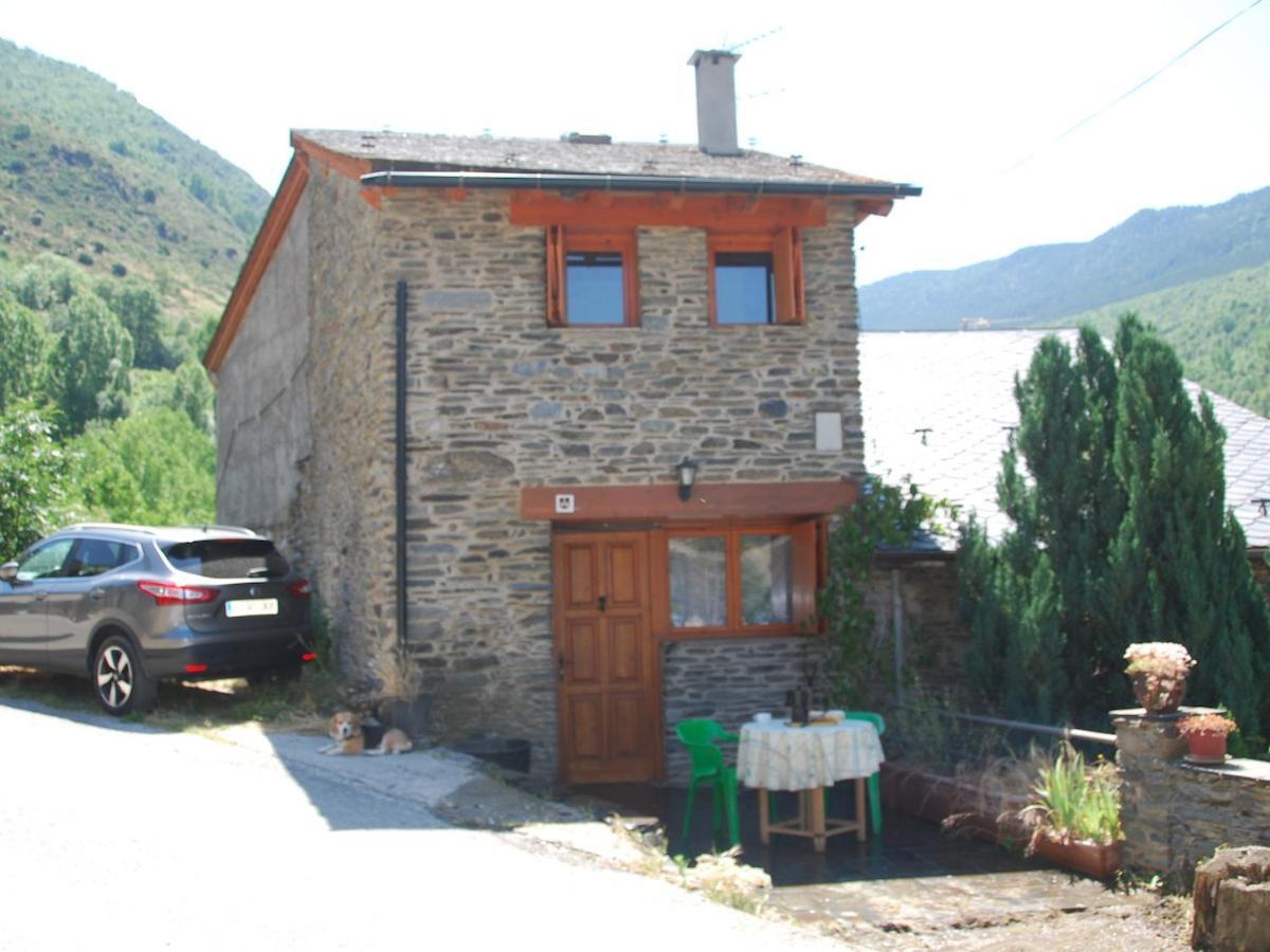 Villa Casa Pirineu Esterri de Cardos Exterior foto