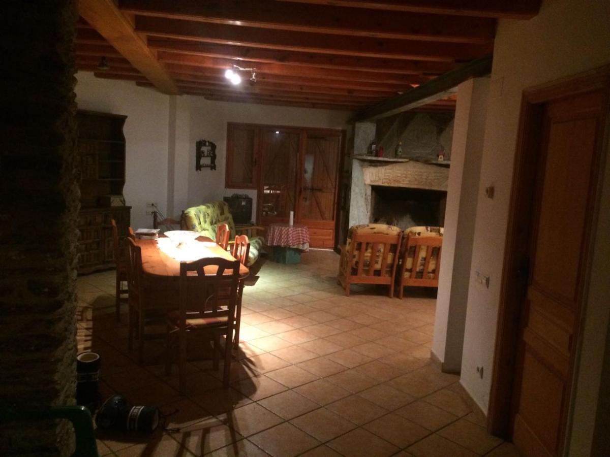 Villa Casa Pirineu Esterri de Cardos Exterior foto